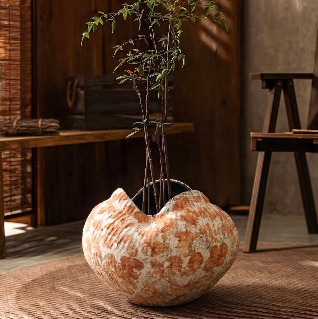 Hand-Thrown Ribbed Vase — Terracotta Speckle, Teardrop Opening
