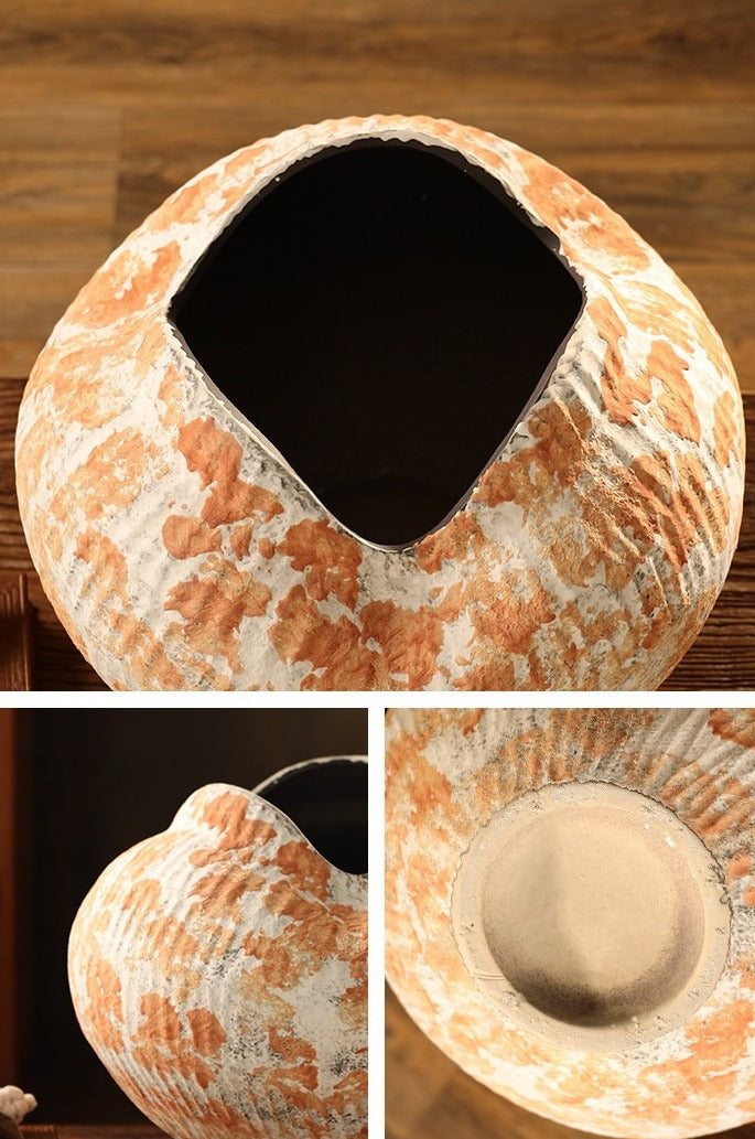Hand-Thrown Ribbed Vase — Terracotta Speckle, Teardrop Opening