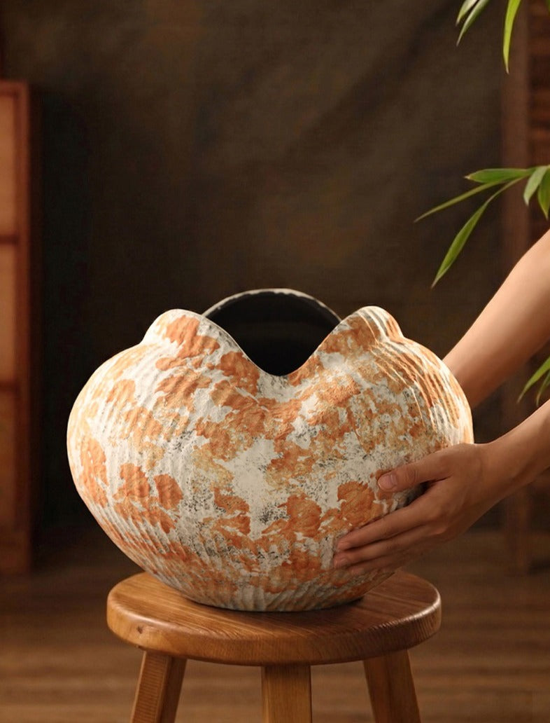 Hand-Thrown Ribbed Vase — Terracotta Speckle, Teardrop Opening